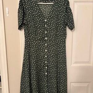 Green Floral Button-Front Midi Dress